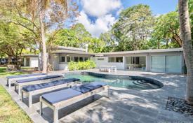 Villa – Pinecrest, Florida, Vereinigte Staaten. $1 100 000