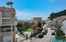 Wohnung – Petrovac, Budva, Montenegro. 250 000 €