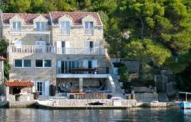 Villa – Pelješac, Dubrovnik Neretva County, Kroatien. 2 000 000 €