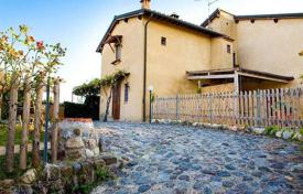 Haus in der Stadt – San Gimignano, Siena, Toskana,  Italien. 600 000 €