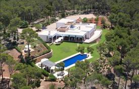 Villa – Ibiza, Balearen, Spanien. 14 800 €  pro Woche