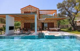 6-zimmer villa 378 m² in Torba, Türkei. 66 859 000 TRY
