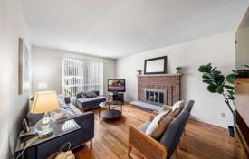 10-zimmer haus in der stadt in Scarborough, Kanada. C$1 827 000