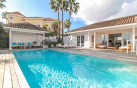 7-zimmer villa 218 m² in Benahavis, Spanien. 1 975 000 €