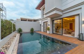5-zimmer villa 280 m² in Pattaya, Thailand. $415 000