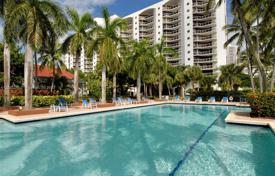 Eigentumswohnung – Yacht Club Drive, Aventura, Florida,  Vereinigte Staaten. $600 000