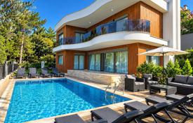 5-zimmer villa 200 m² in Oba, Türkei. 29 708 000 TRY