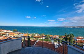 Wohnung Umag, Crveni Vrh, Alberi apartment with open sea view. 345 000 €