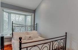 3-zimmer haus in der stadt in Old Toronto, Kanada. C$1 733 000