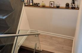 13-zimmer haus in der stadt in North York, Kanada. C$2 037 000