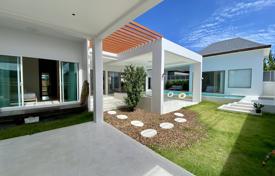 4-zimmer villa 288 m² in Thalang, Thailand. $551 000