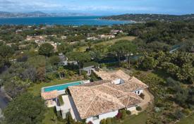 8-zimmer villa in Saint-Tropez, Frankreich. 75 000 €  pro Woche