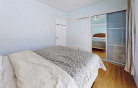 5-zimmer haus in der stadt in Scarborough, Kanada. C$2 117 000