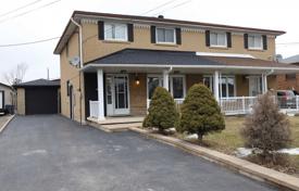 4-zimmer stadthaus in North York, Kanada. C$1 100 000