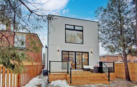 Haus in der Stadt – Etobicoke, Toronto, Ontario,  Kanada. C$2 179 000
