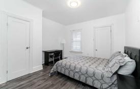 9-zimmer stadthaus in Old Toronto, Kanada. C$2 110 000