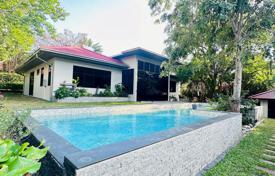 4-zimmer villa 300 m² in Pattaya, Thailand. $474 000