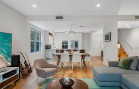 3-zimmer haus in der stadt 224 m² in Miami, Vereinigte Staaten. $2 600 000