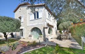 7-zimmer villa in Juan-les-Pins, Frankreich. 1 180 000 €