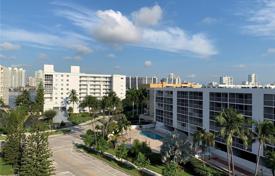 Eigentumswohnung – Sunny Isles Beach, Florida, Vereinigte Staaten. $480 000