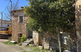 7-zimmer haus in der stadt 200 m² in Žminj, Kroatien. 49 000 €