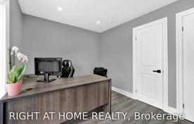 6-zimmer haus in der stadt in North York, Kanada. C$1 682 000
