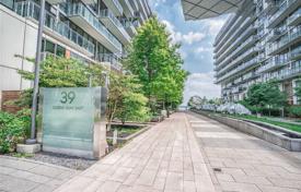 2-zimmer wohnung in Queens Quay East, Kanada. C$1 054 000