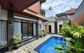 3-zimmer villa 160 m² in Kerobokan, Indonesien. $305 000