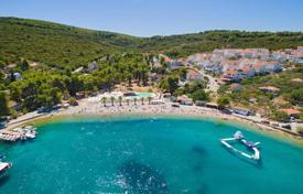 Grundstück – Solta, Split-Dalmatia County, Kroatien. $215 000