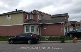 8-zimmer haus in der stadt in Scarborough, Kanada. C$1 412 000