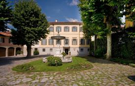 10-zimmer villa am Comer See, Italien. 23 700 €  pro Woche