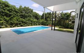 Villa – Pinecrest, Florida, Vereinigte Staaten. $1 498 000