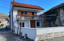 2-zimmer haus in der stadt 90 m² in Primorje-Gorski Kotar County, Kroatien. 300 000 €