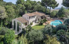 5-zimmer villa 430 m² in Mougins, Frankreich. 3 290 000 €
