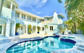Haus in der Stadt – Hollywood, Florida, Vereinigte Staaten. $2 700 000