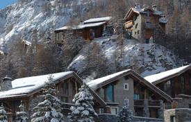 Chalet – Val d'Isere, Auvergne-Rhône-Alpes, Frankreich. 30 000 €  pro Woche