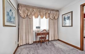 4-zimmer haus in der stadt in Etobicoke, Kanada. C$2 475 000