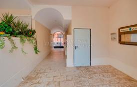 2-zimmer wohnung 77 m² in Torrevieja, Spanien. 234 000 €