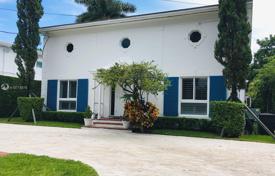 Einfamilienhaus – Miami Beach, Florida, Vereinigte Staaten. $2 150 000