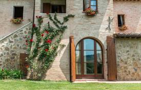 3-zimmer villa 253 m² in Montepulciano, Italien. 1 190 000 €