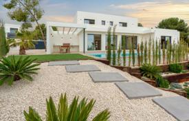3-zimmer einfamilienhaus 259 m² in Moraira, Spanien. 1 635 000 €