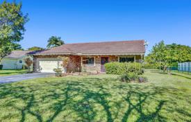 3-zimmer haus in der stadt 224 m² in Coral Springs, Vereinigte Staaten. $575 000