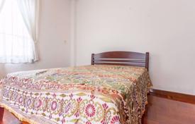 4-zimmer einfamilienhaus in Khlong Toei, Thailand. $3 060  pro Woche