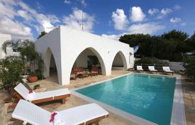 Villa – Province of Lecce, Apulien, Italien. 2 900 €  pro Woche