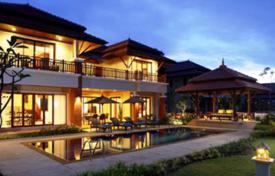 Villa – Phuket, Thailand. 4 200 €  pro Woche