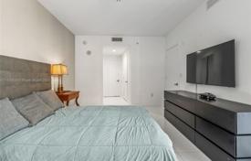 2-zimmer appartements in eigentumswohnungen 110 m² in Collins Avenue, Vereinigte Staaten. $1 260 000