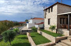 Einfamilienhaus – Peloponnes, Griechenland. 250 000 €