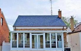 4-zimmer haus in der stadt in York, Kanada. C$1 022 000