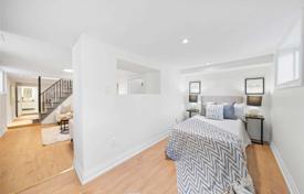 4-zimmer haus in der stadt in Old Toronto, Kanada. C$1 933 000