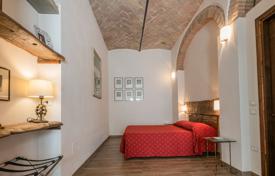 40-zimmer landgut 1267 m² in Anghiari, Italien. 2 300 000 €